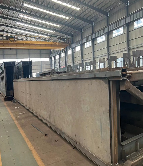吉林白城桥式起重机厂家 三用桥式起重机的定义与工作原理